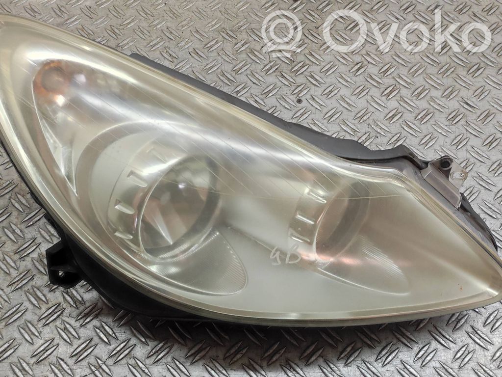 Opel Corsa D Scheinwerfer 