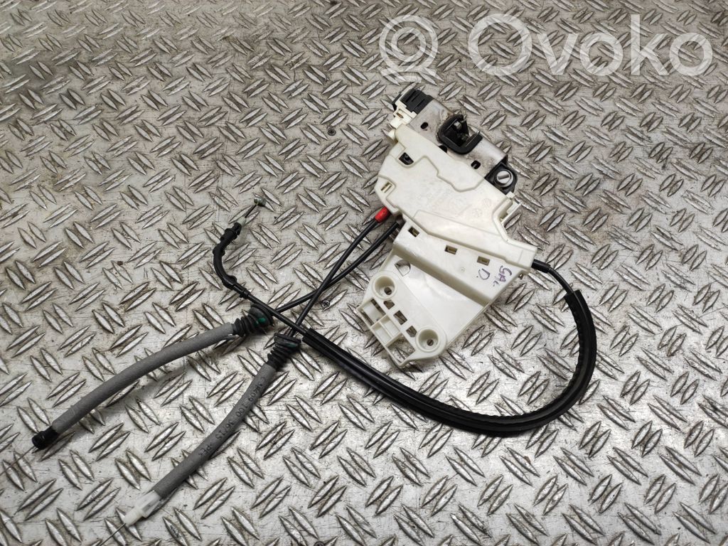 Fiat 500X Rear door lock 