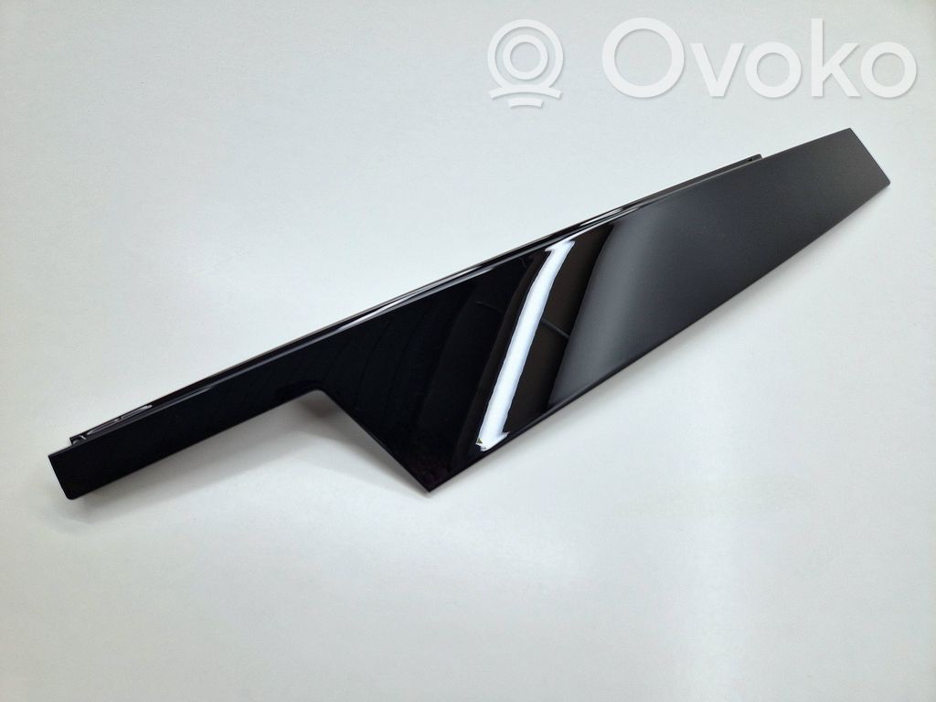 BMW M5 F90 Ornament geam ușă față 