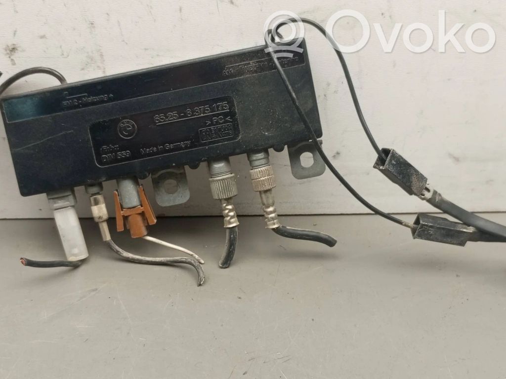 BMW 3 E36 Antenos stiprintuvas 