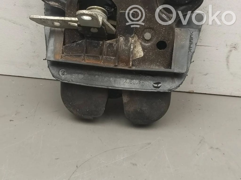 Audi A6 S6 C5 4B Tailgate/trunk/boot lock/catch/latch 