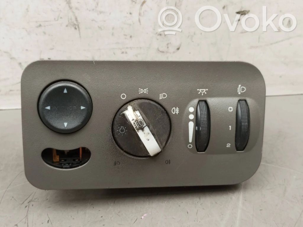 Chrysler Grand Voyager IV Light switch 