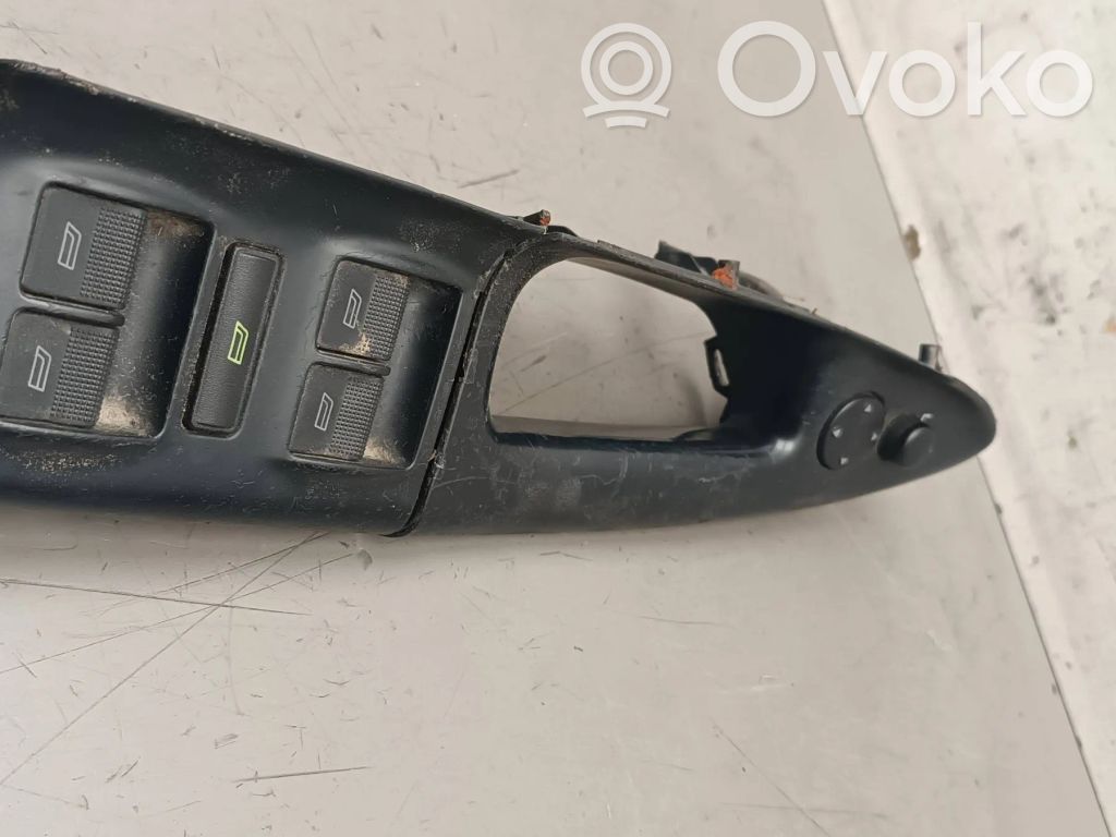 Electric window control switch   8D1959515B,4D0959855