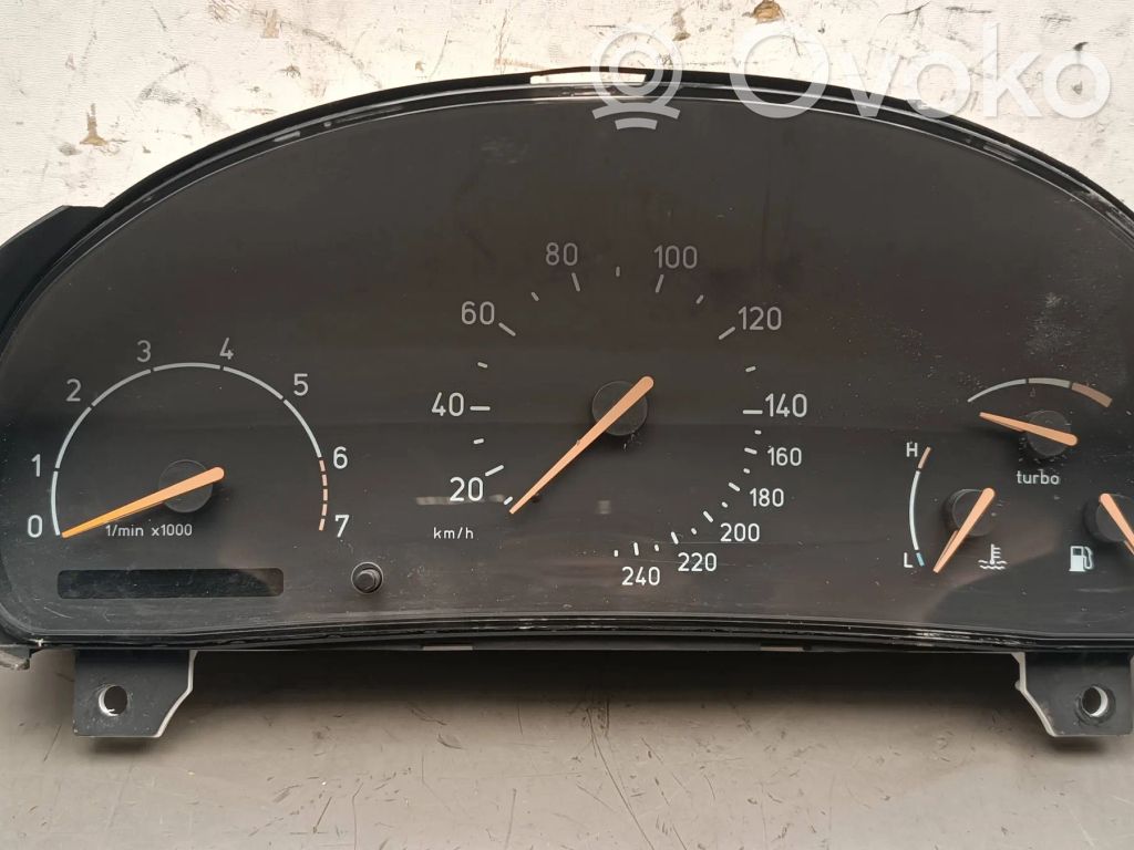 Saab 9-5 Speedometer (instrument cluster) 