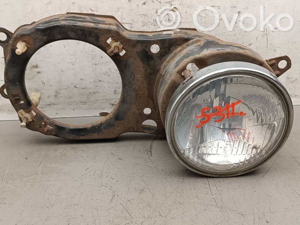 BMW 5 E28 Headlight/headlamp 