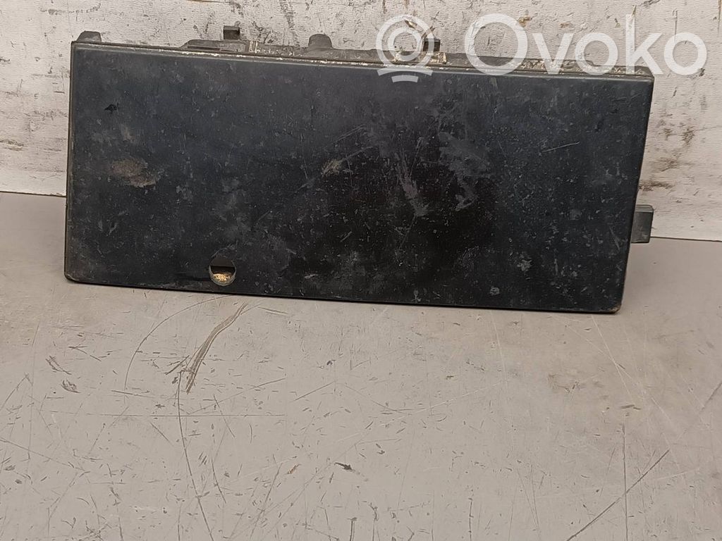 BMW 5 E34 Front tow hook cap/cover 