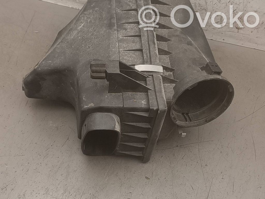 BMW X5 E53 Air filter box 