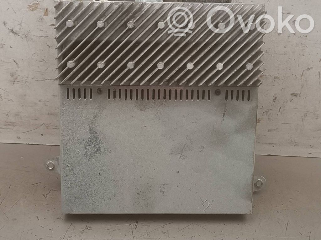 BMW 3 E36 Sound amplifier 