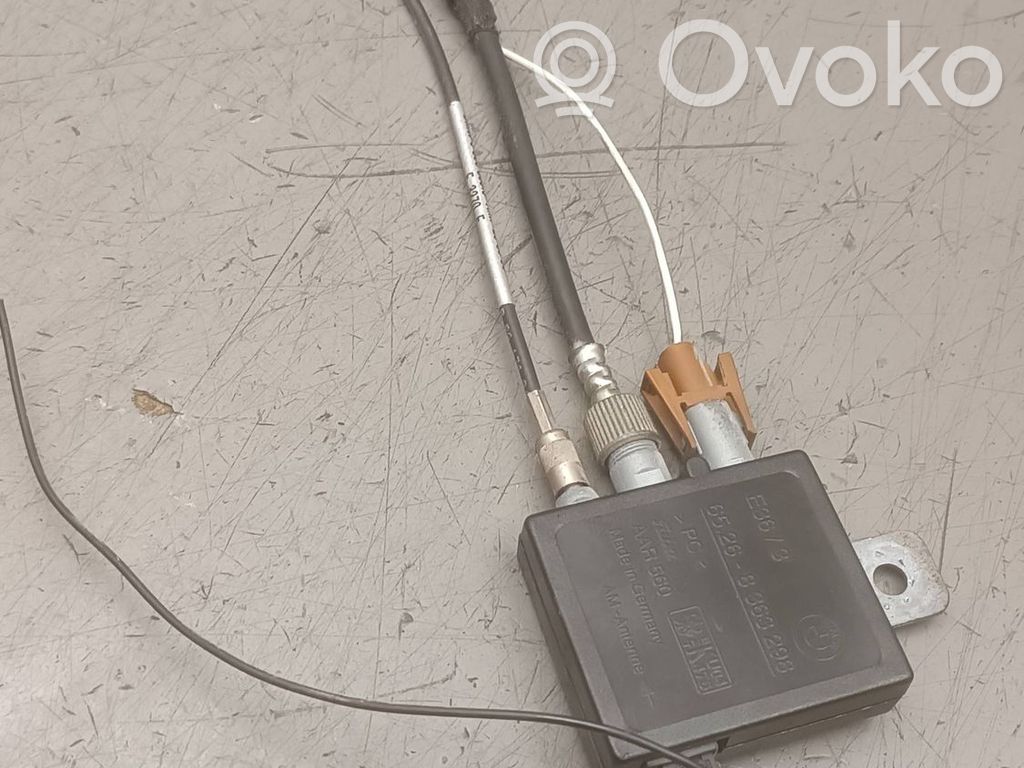 BMW 3 E36 Antenos valdymo blokas 