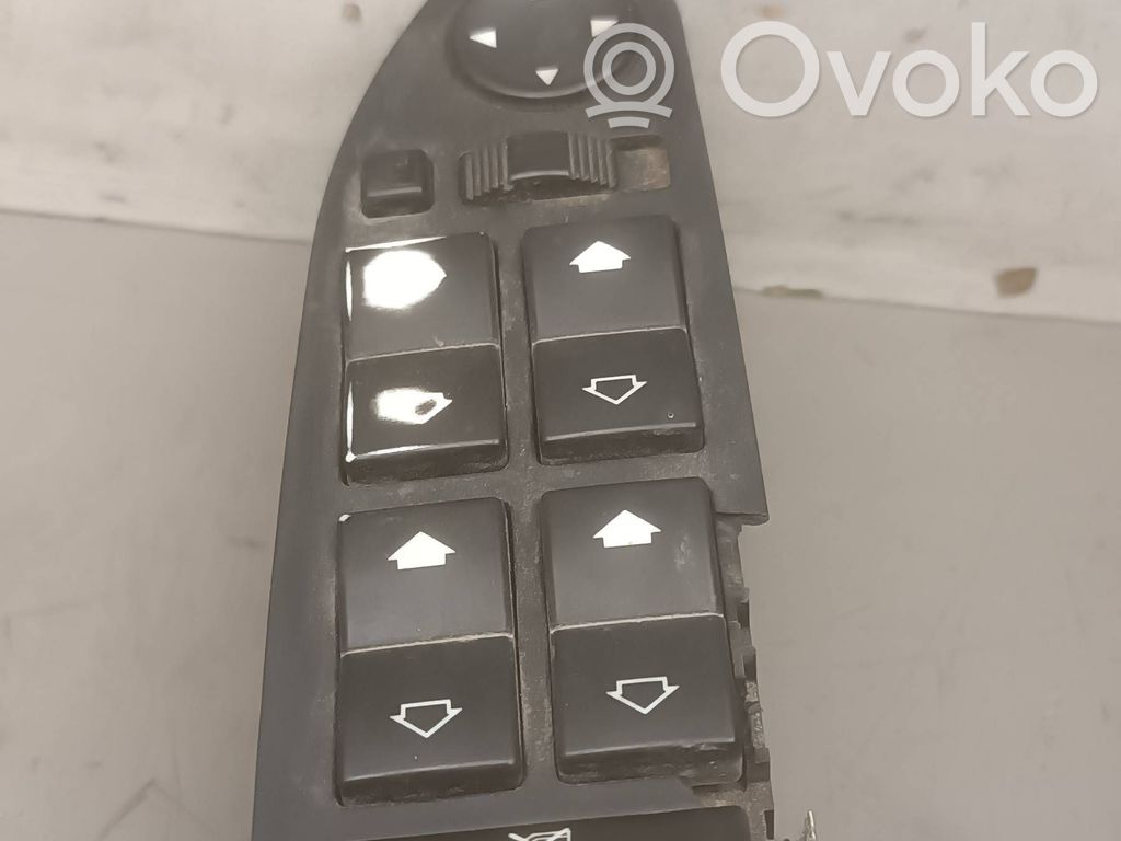 BMW 5 E39 Electric window control switch 
