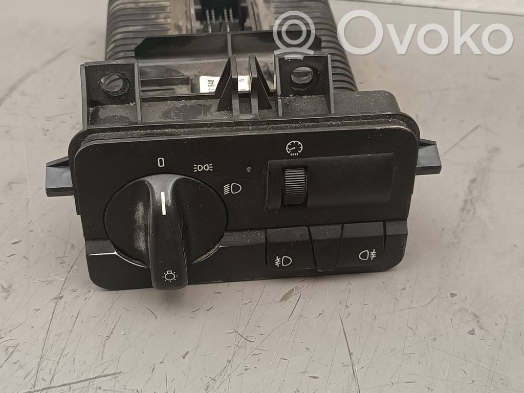 BMW 5 E39 Light switch 