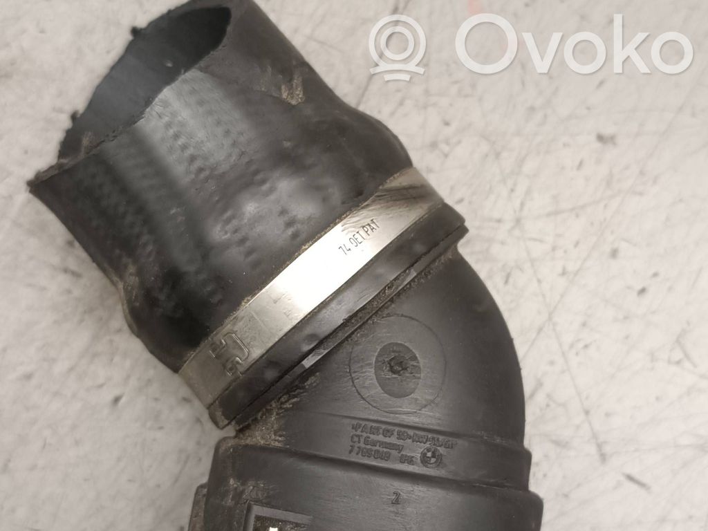 Intercooler hose/pipe   7789048
