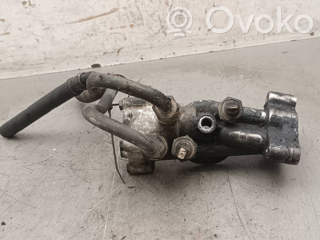 Audi 80 90 B3 Mocowanie / uchwyt filtra oleju 