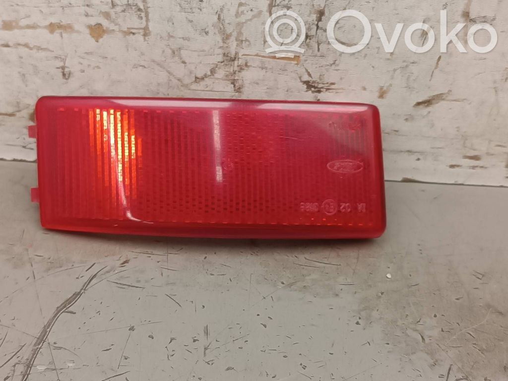 Ford C-MAX I Reflector de faros/luces traseros 