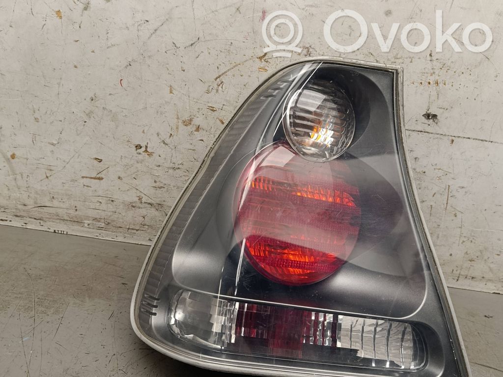 BMW 3 E46 Galinis žibintas kėbule 