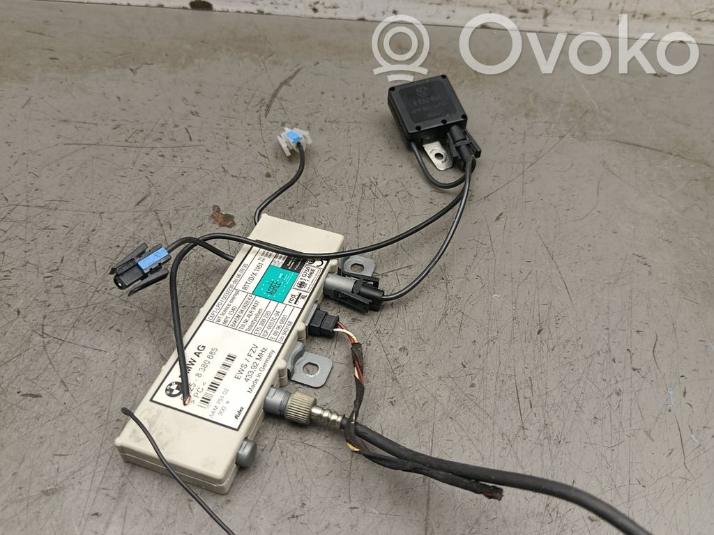 Antenas pastiprinātājs   8380685,AAM75102,8380945