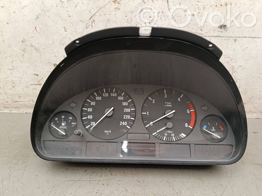 Geschwindigkeitsmesser Cockpit   6907018,62116907018,110008735112