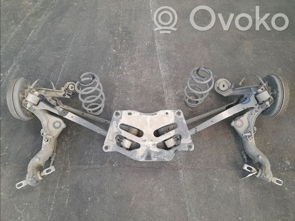 Opel Combo D Galinis tiltas 