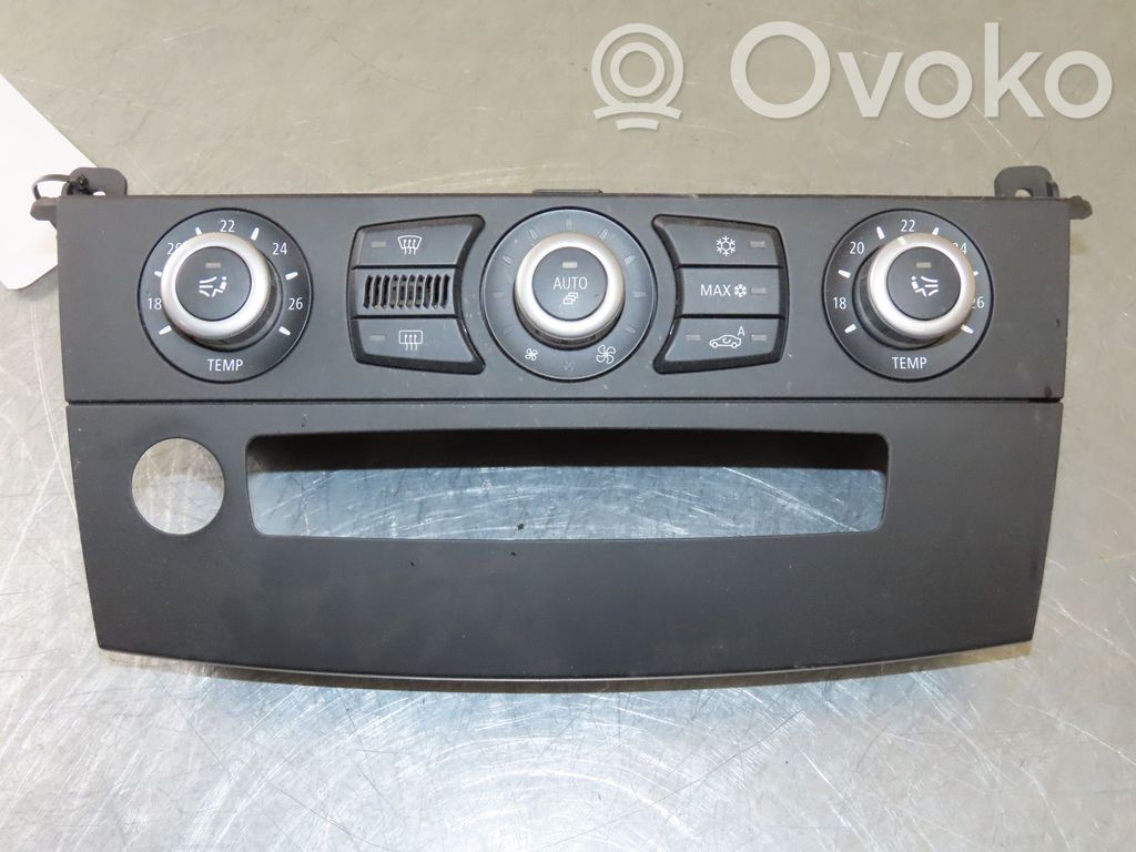 Climate control unit   64119248704