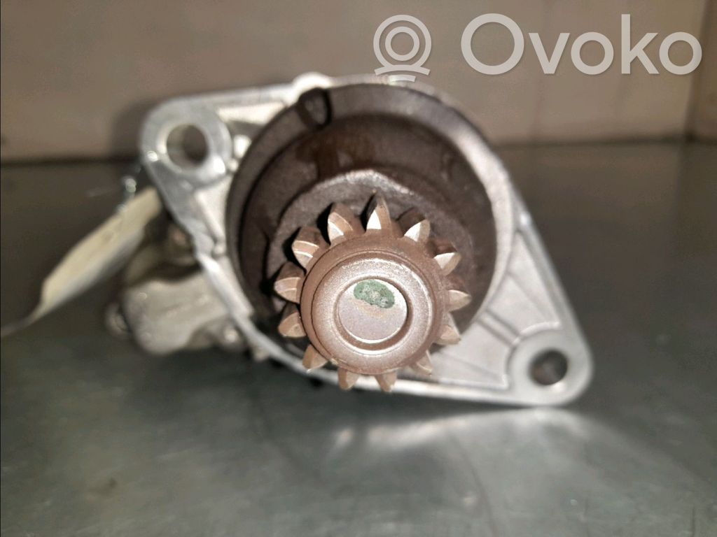 Volkswagen Golf VII Starteris 