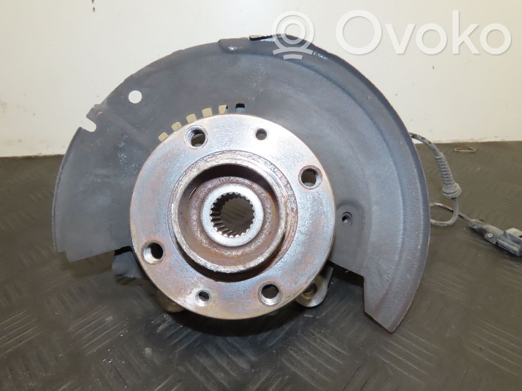 Renault Clio V Achsschenkel vorne 