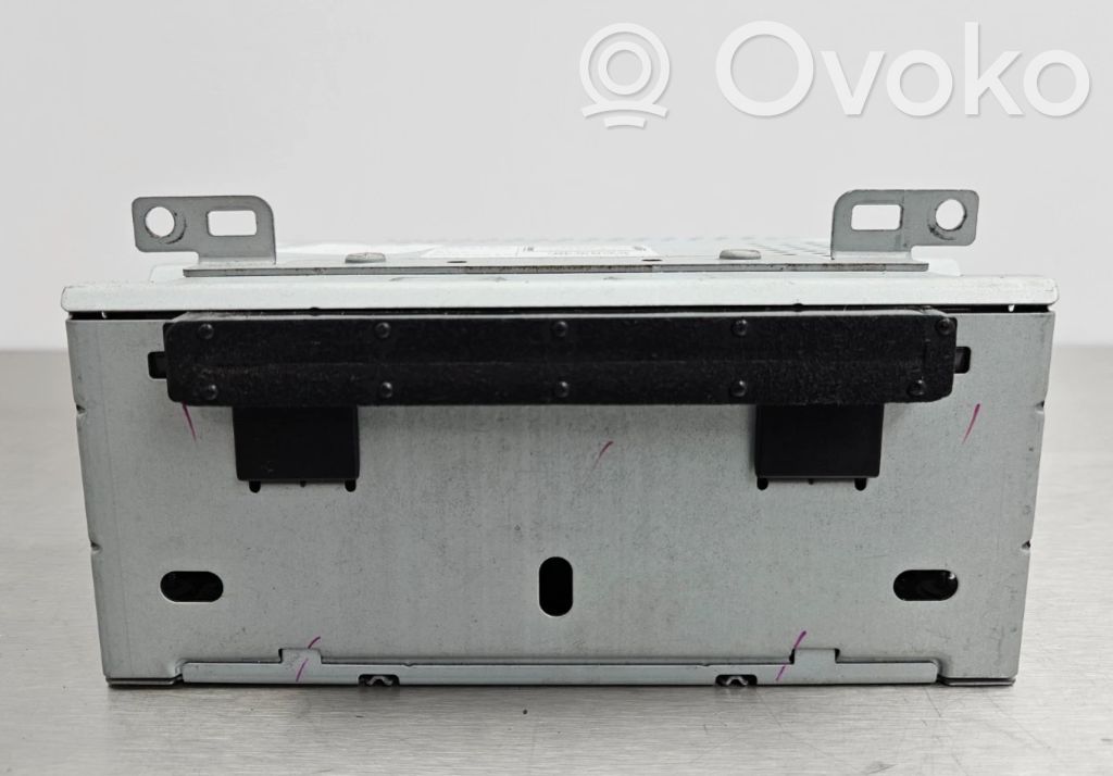Ford Focus Radio/CD/DVD/GPS head unit 