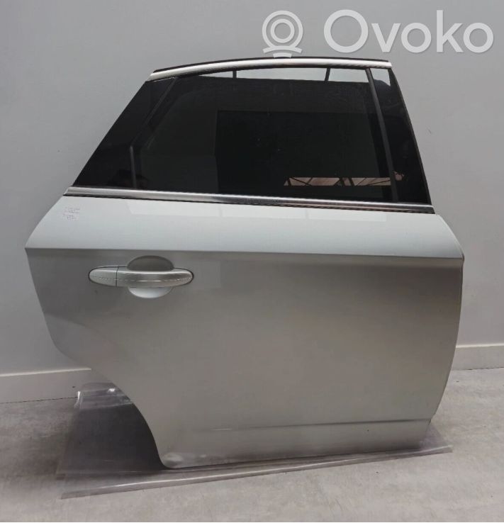Ford Mondeo MK IV Puerta trasera 