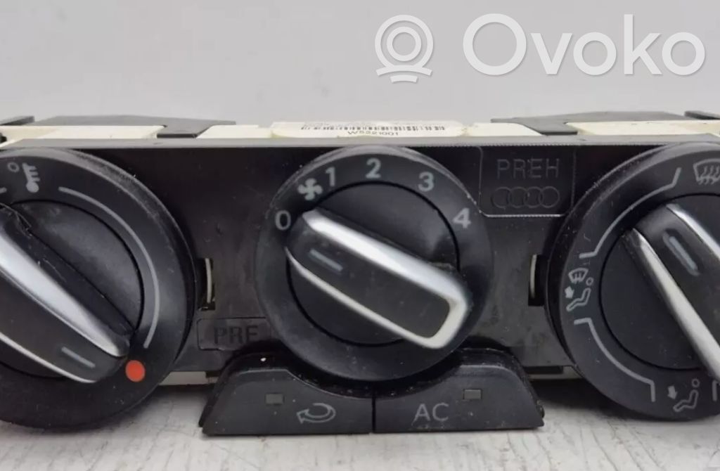 Audi A1 Climate control unit 