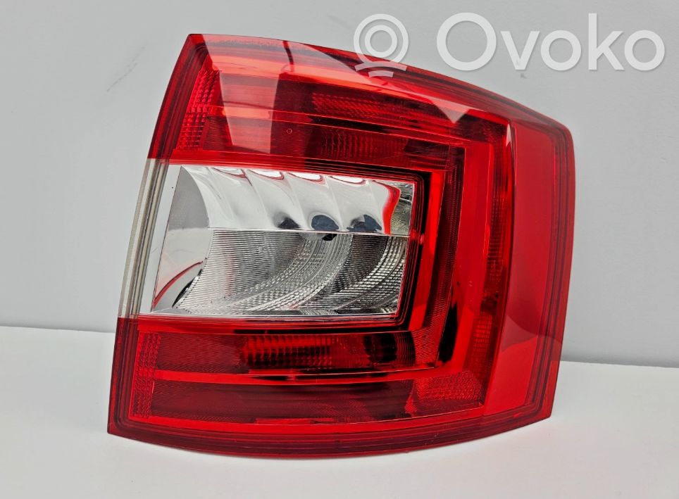 Skoda Octavia Mk3 (5E) Lampă spate în caroserie 