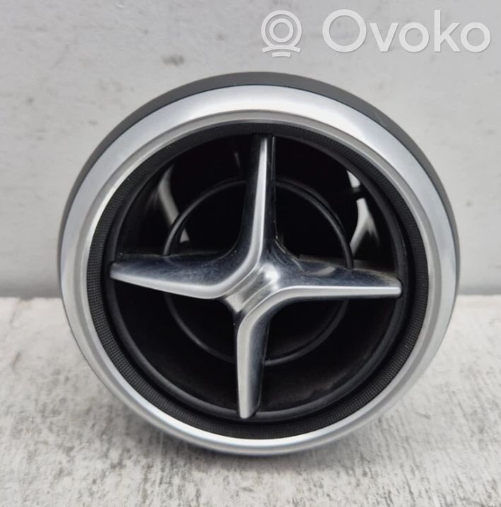 Mercedes-Benz A W176 Grilă ventilație centrală 