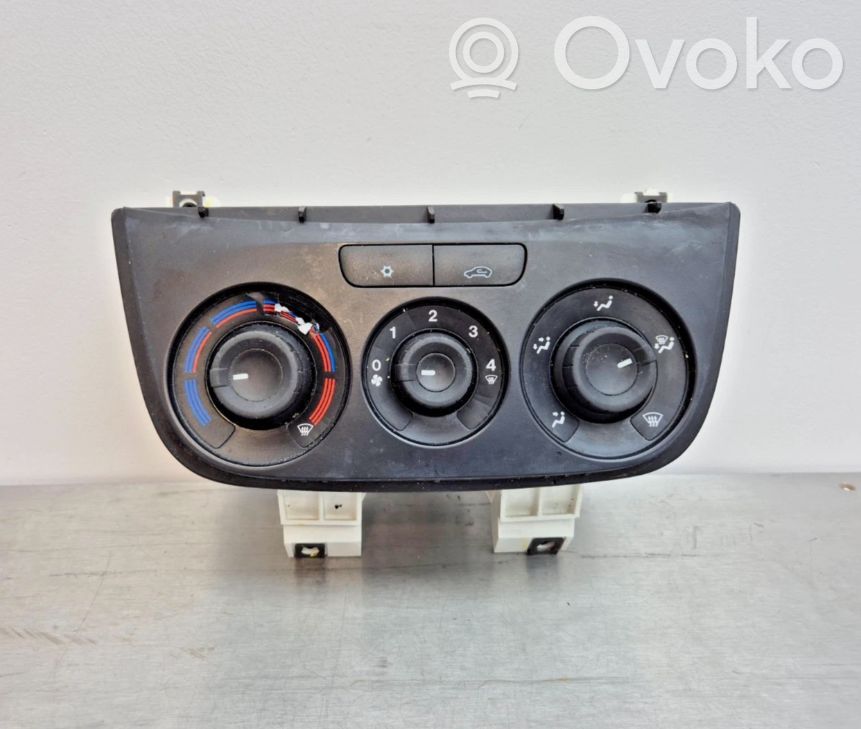 Fiat Doblo Climate control unit 