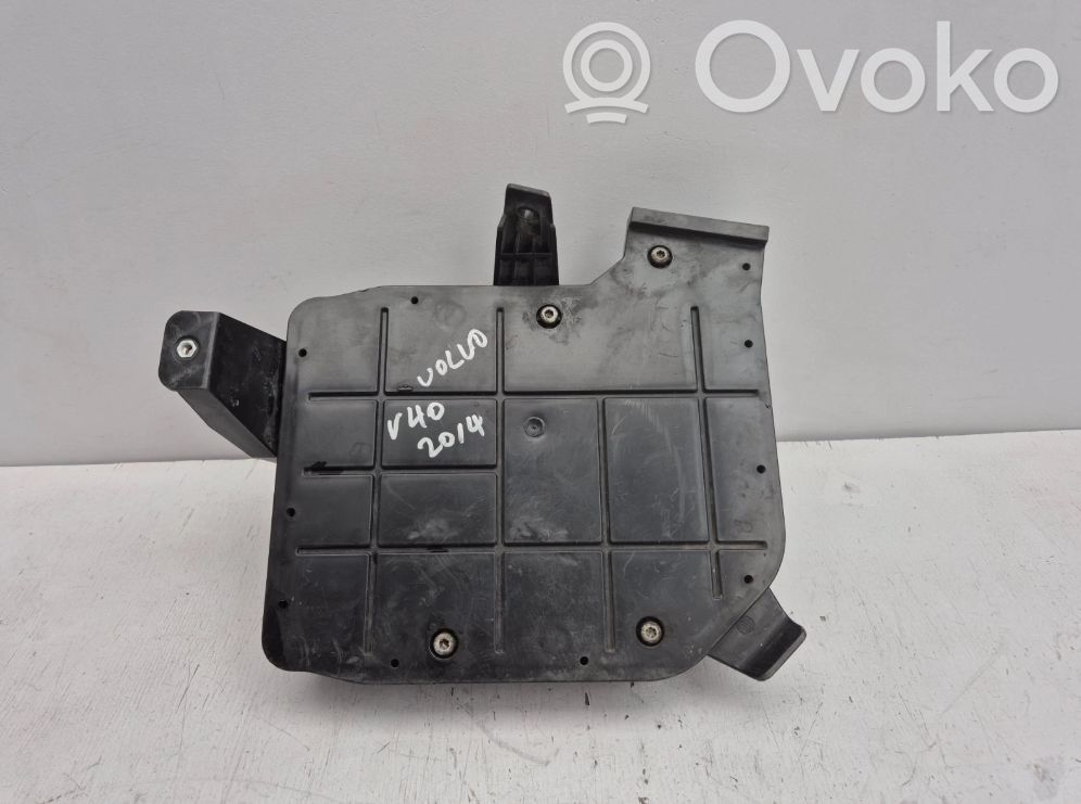 Volvo V40 Cross country Cutie unitate control motor 