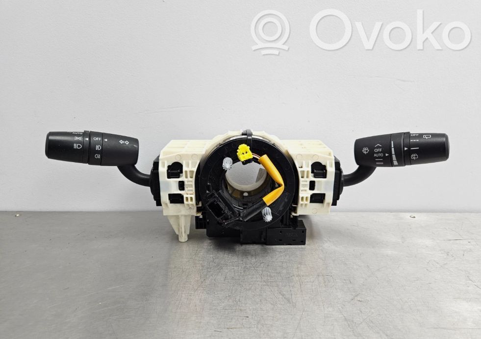 Mazda 6 Commodo, commande essuie-glace/phare 