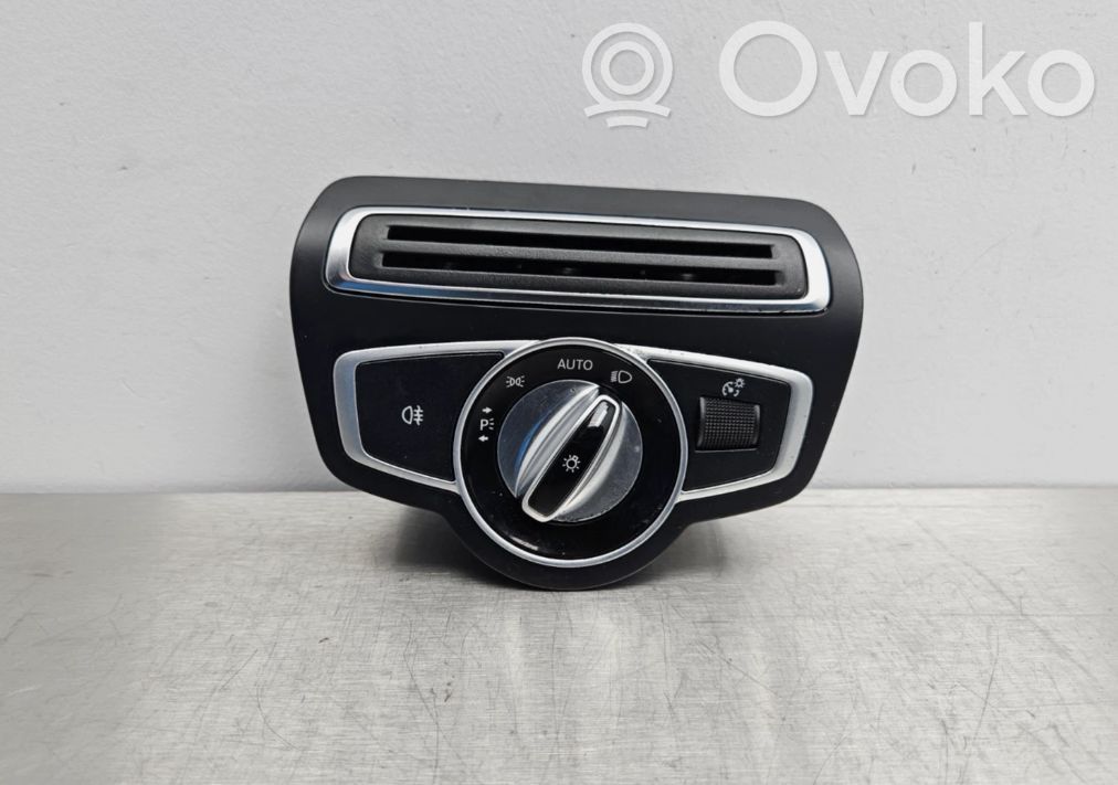 Mercedes-Benz C W205 Interruptor de luz 