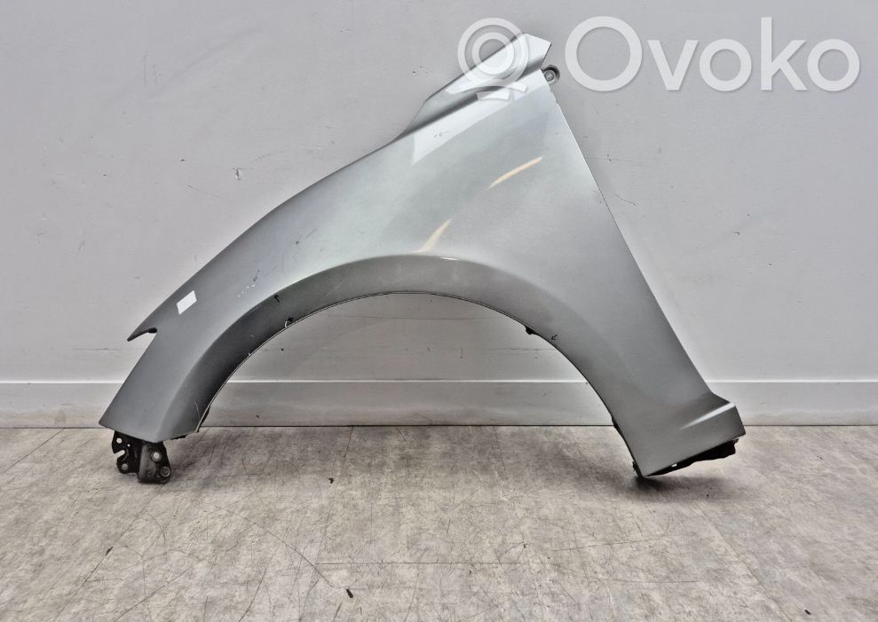 Mazda 3 II Sparnas 