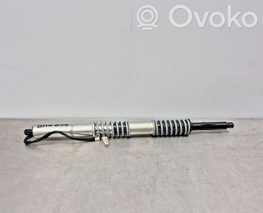 BMW 5 F10 F11 Amortyzator klapy tylnej bagażnika 