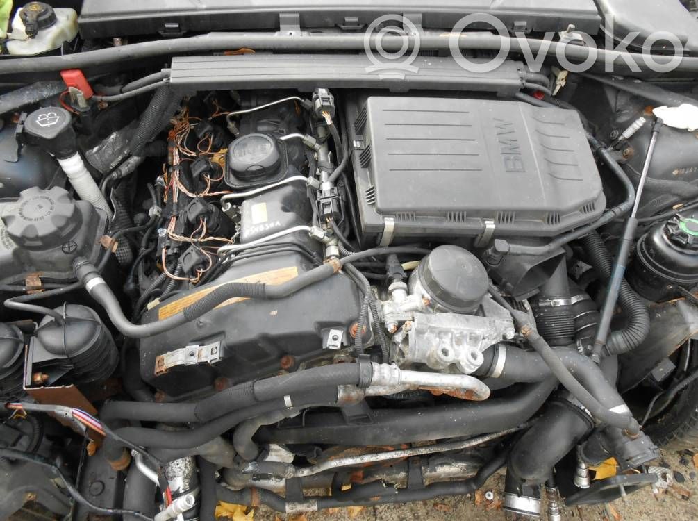 Variklis   N54B30A