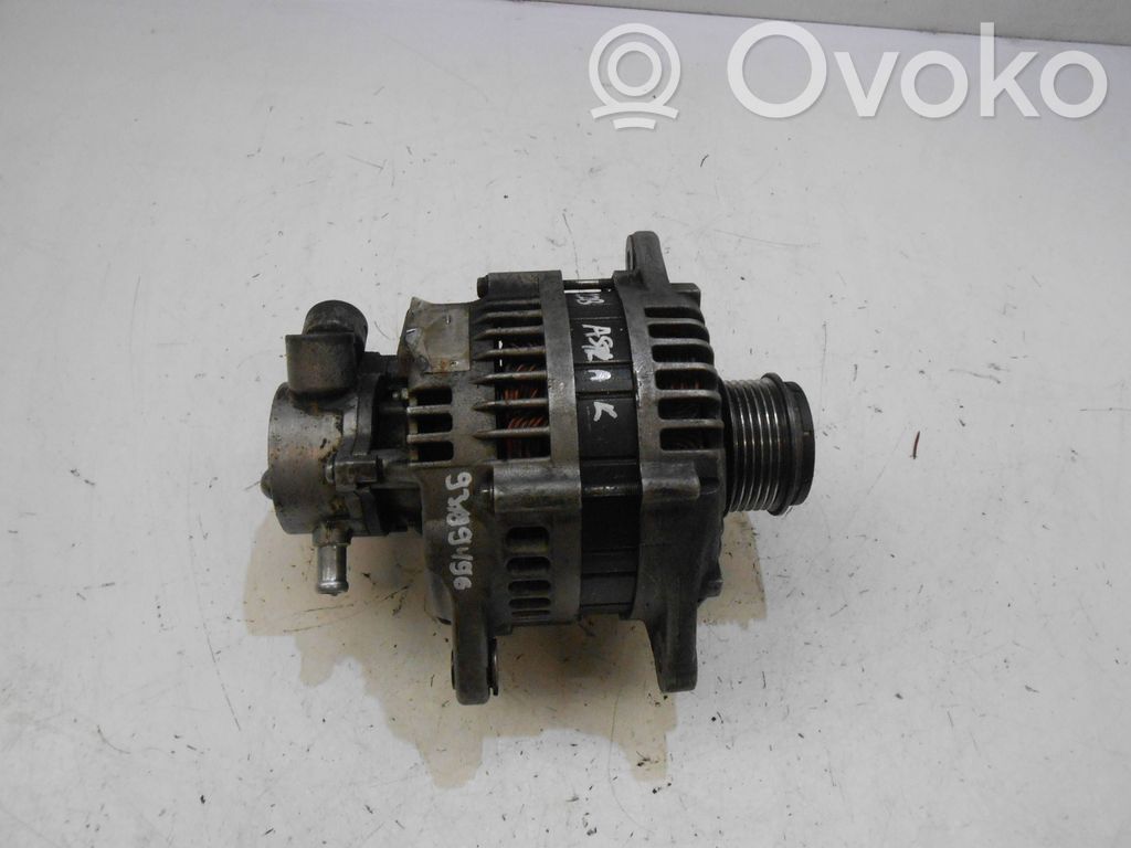 Opel Astra H Generator/alternator 