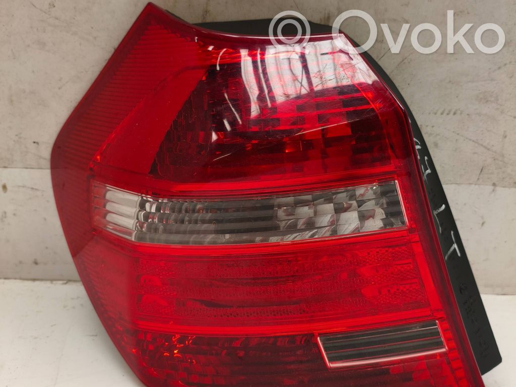 Rear/tail lights   716495505