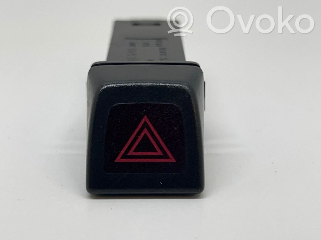 Hazard light switch   9123684,11W252