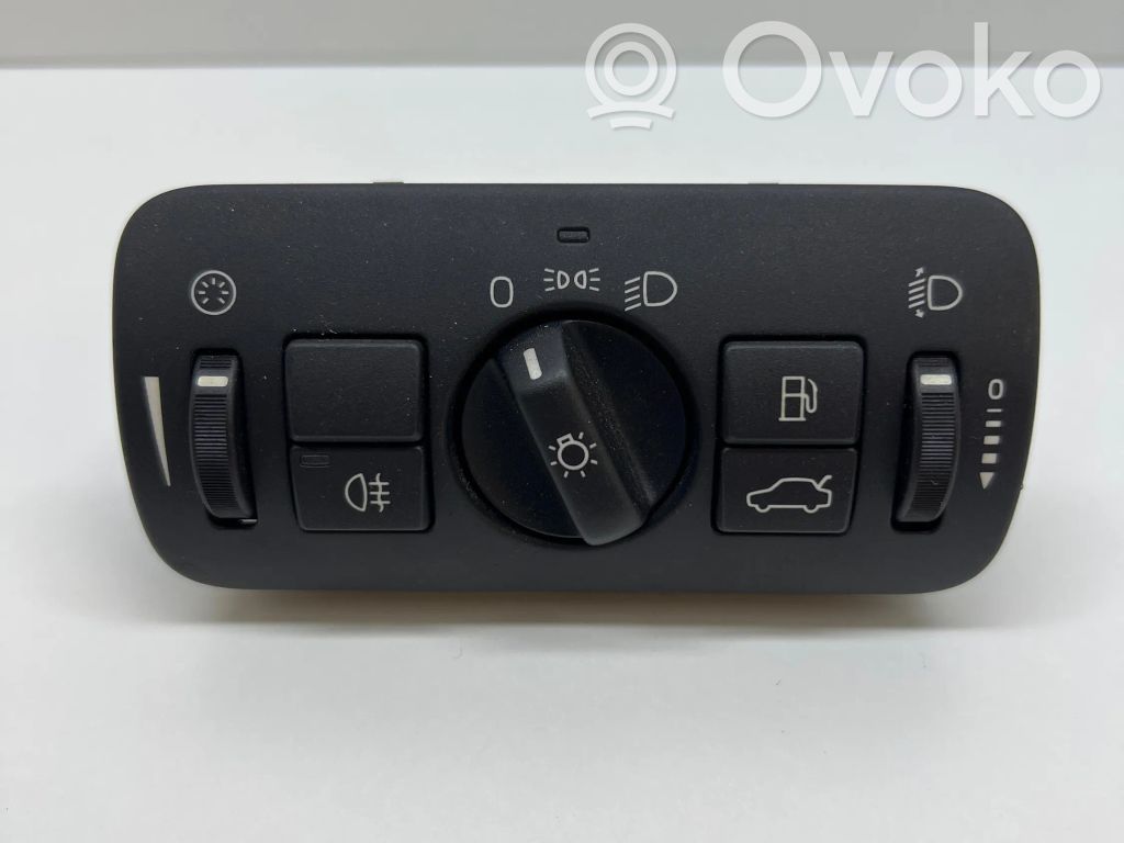 Volvo XC60 Light switch 