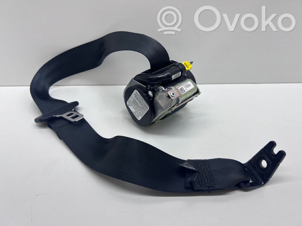 Volvo V40 Cinturón trasero 