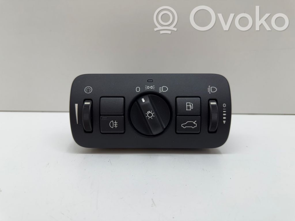 Volvo XC60 Light switch 