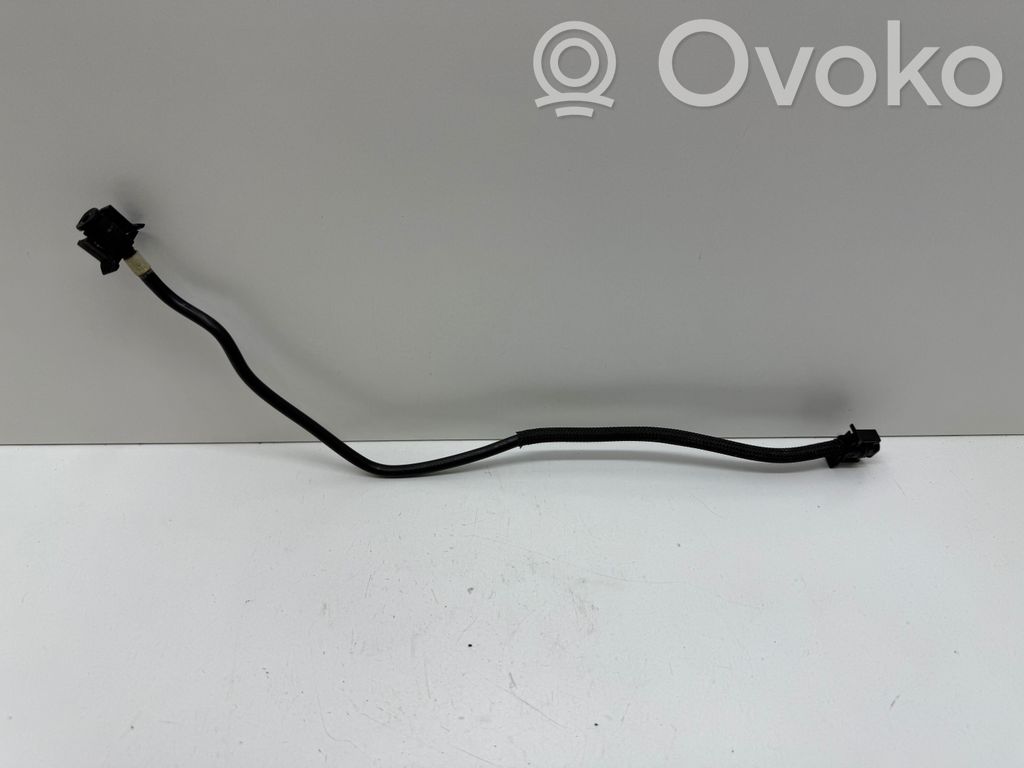 Volvo XC60 Conductă/furtun lichid de răcire motor 