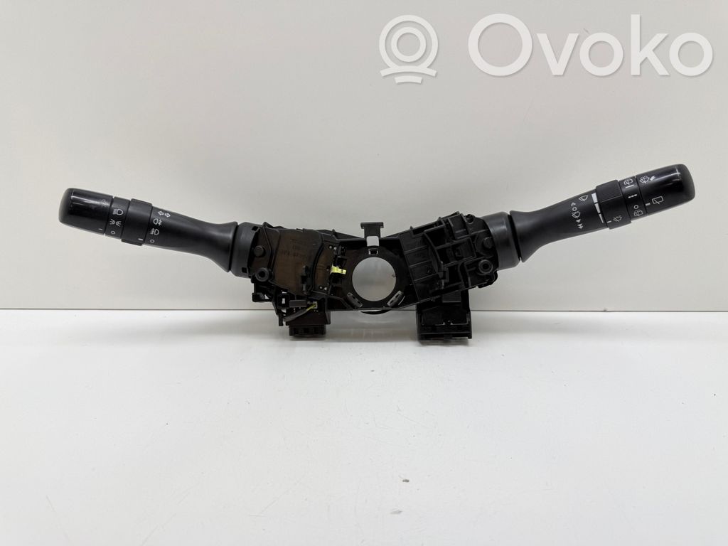 Toyota Verso Wiper turn signal indicator stalk/switch 