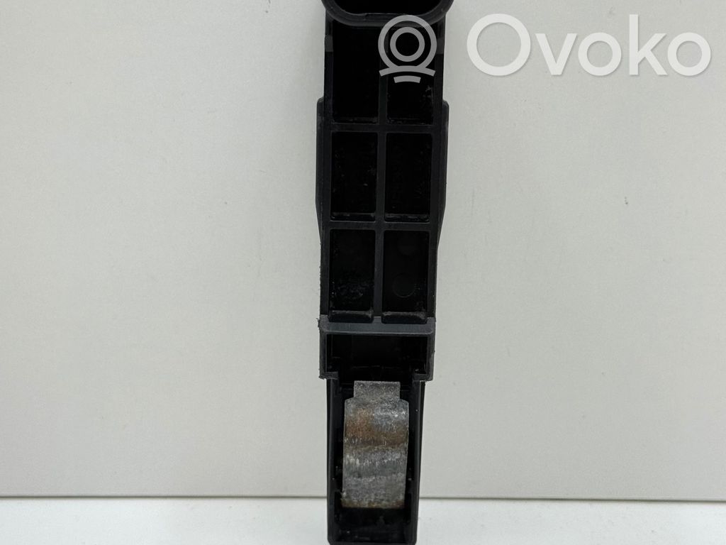 Headlight/headlamp mounting bracket   30763155,89075546,PA66GF30