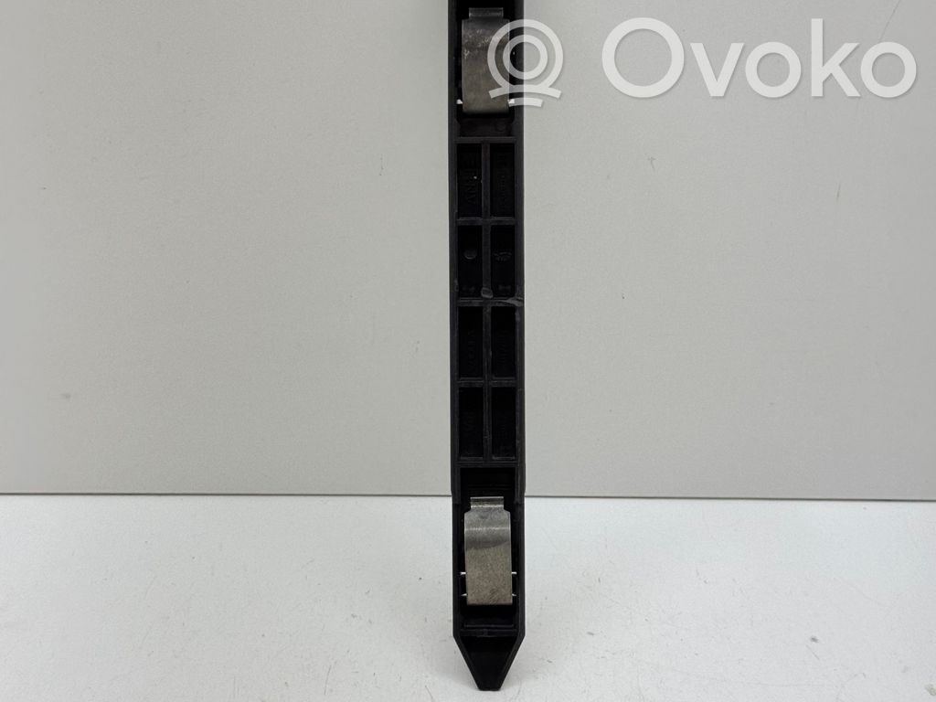 Volvo XC60 Suport montaj far 