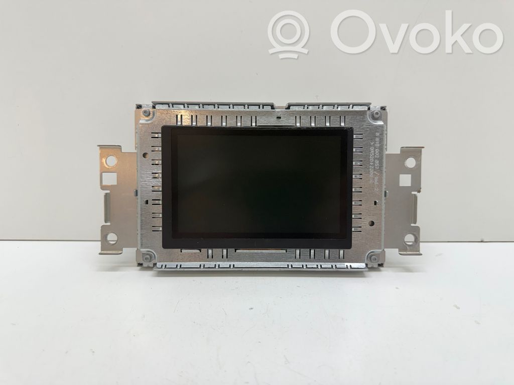 Monitor / wyświetlacz / ekran   31357023,3260474,7609501532