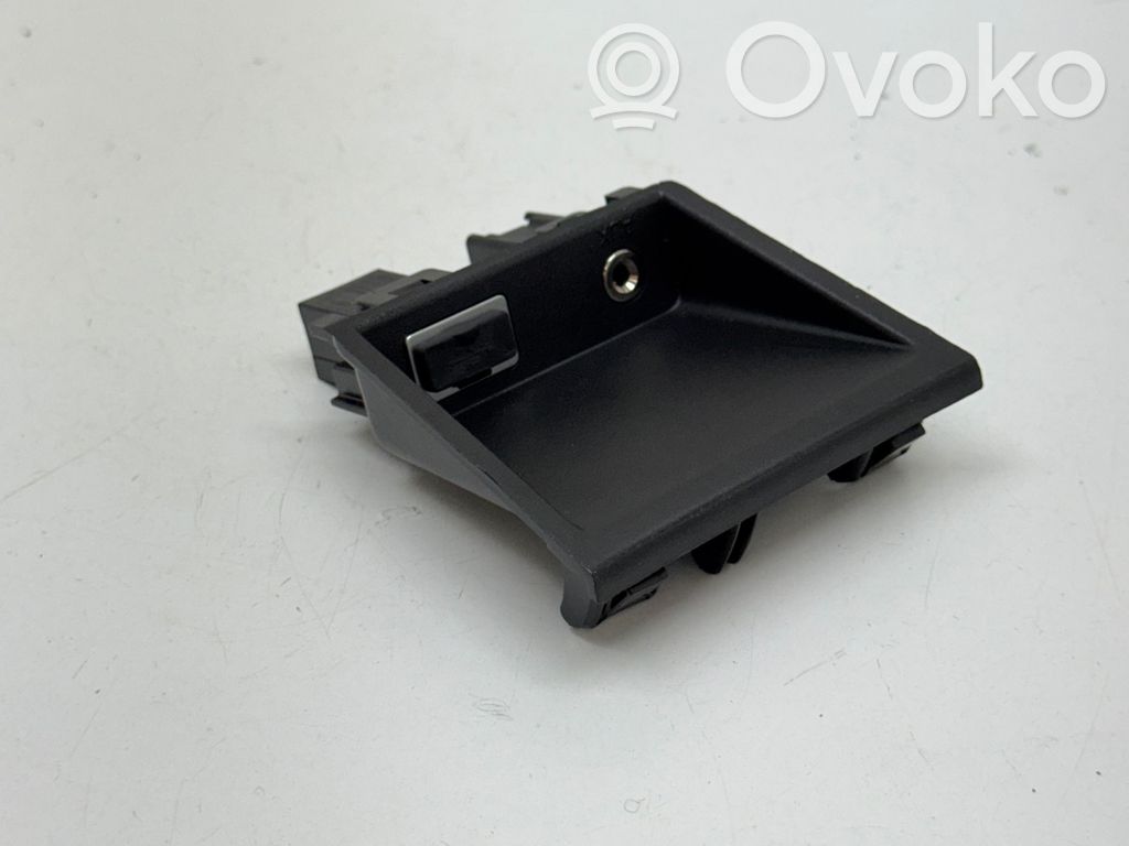 Volvo XC60 USB-Anschluss 