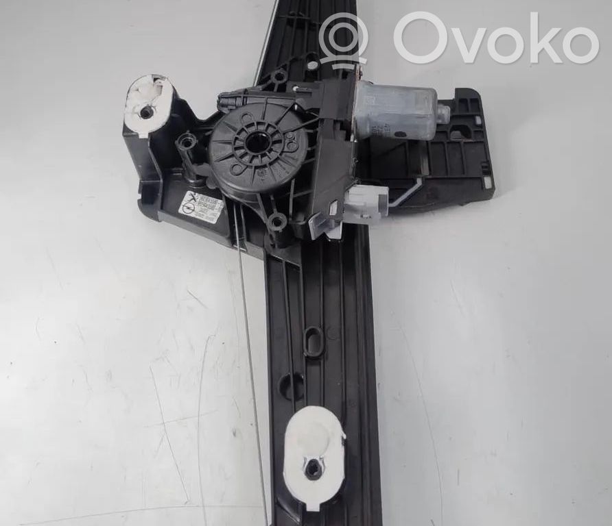 Peugeot 208 II Ręczny podnośnik szyby drzwi tylnych 